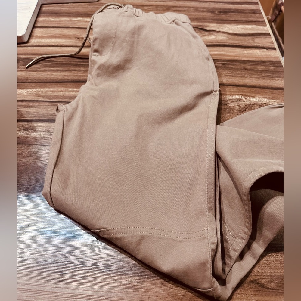 across the pond men's pants size Small
